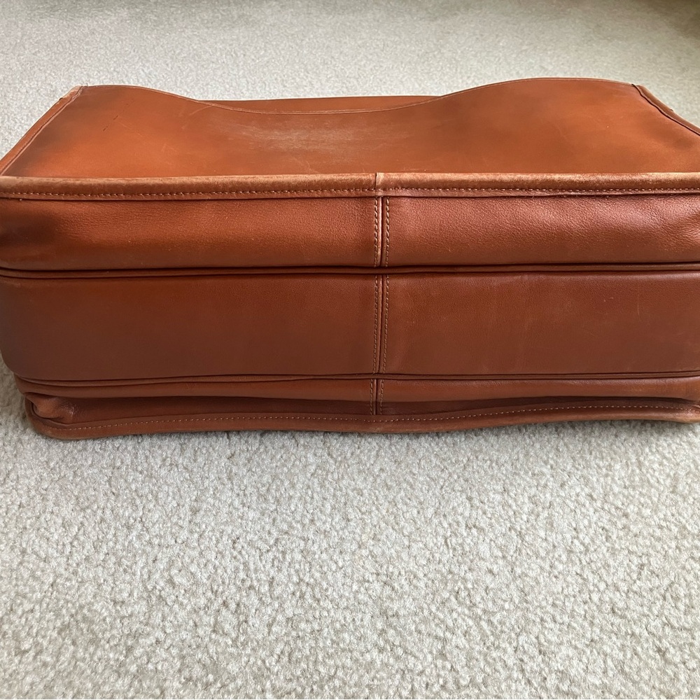 Vintage Coach Leather Laptop Bag - Picture 8 of 12